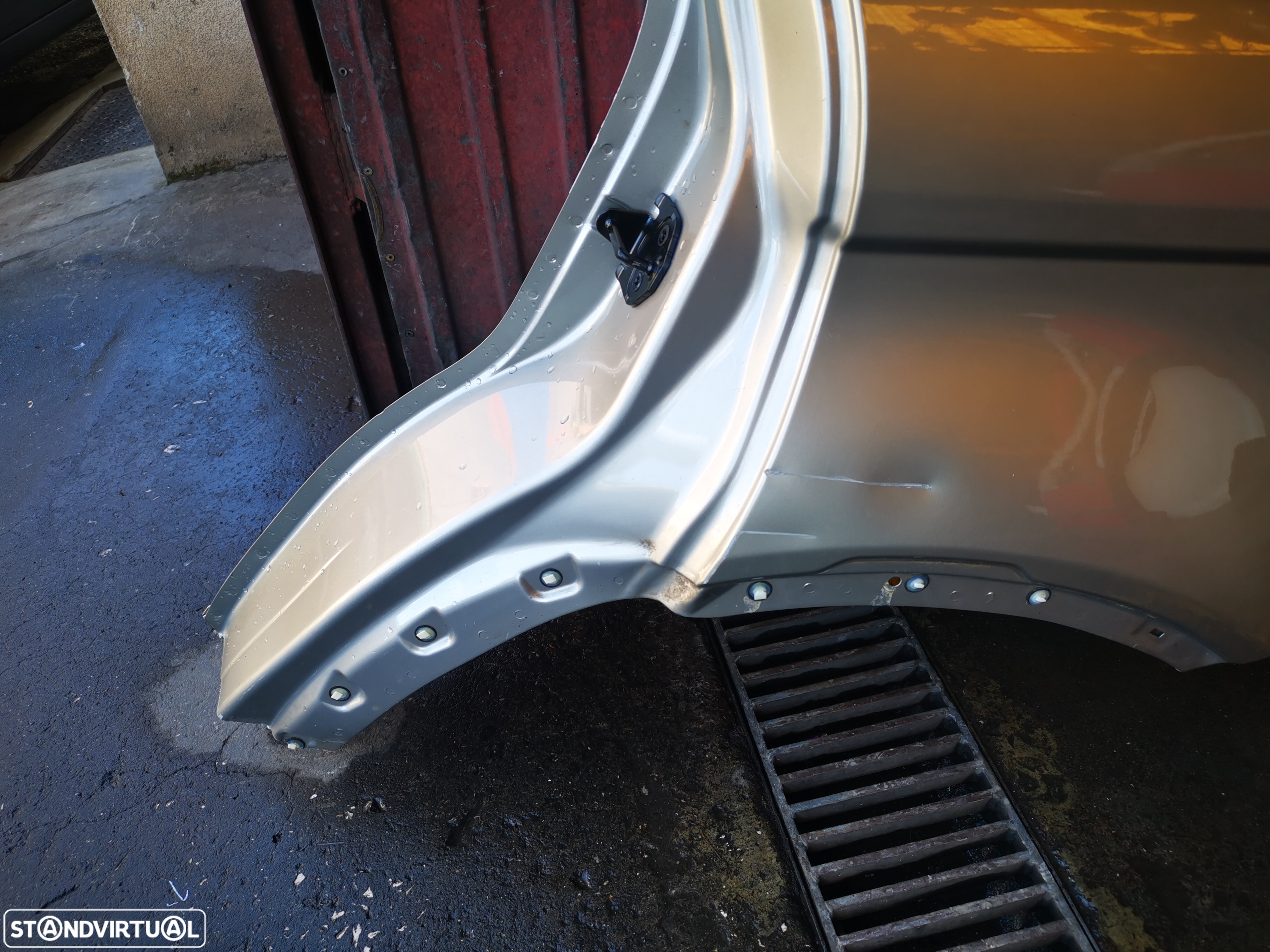 RANGE ROVER EVOQUE ILHARGA / PAINEL TRÁS ESQUERDO - Z290 - 4
