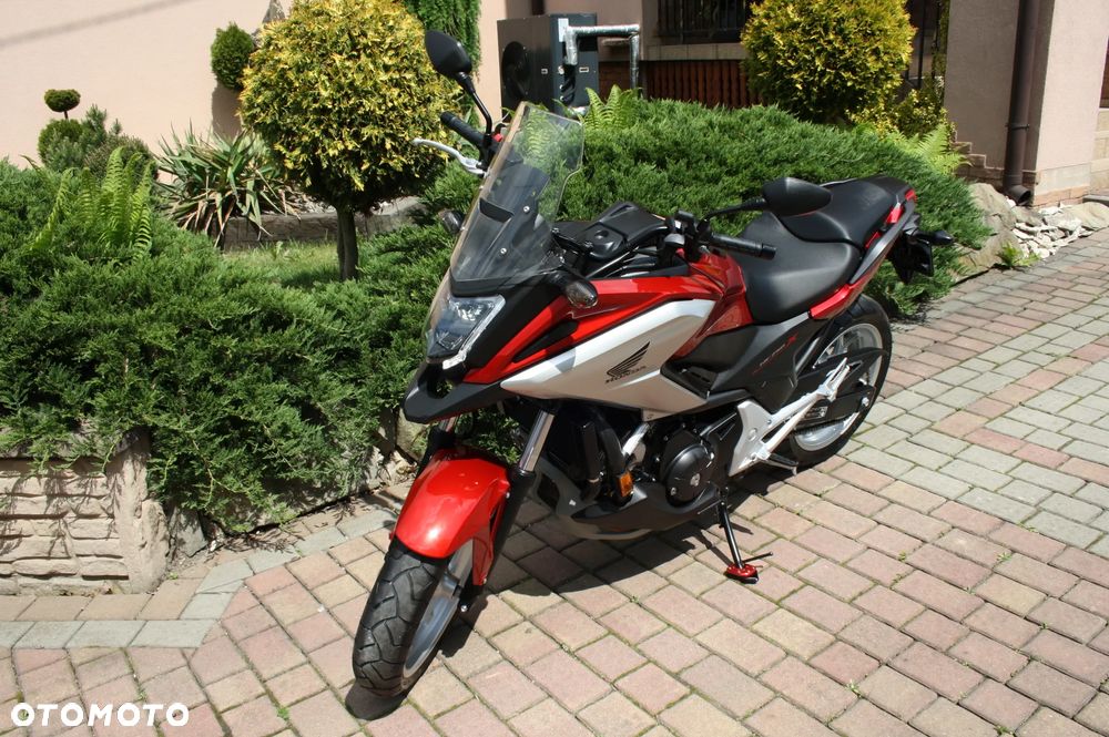 Honda NC - 12
