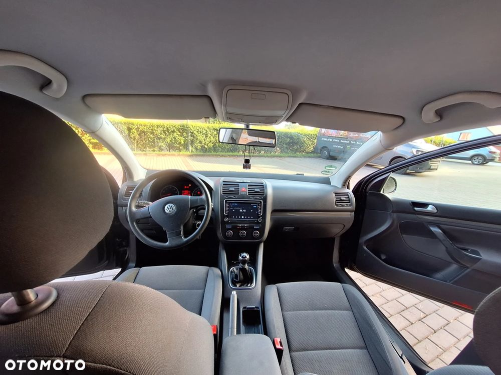 Volkswagen Golf 2005 photo 3