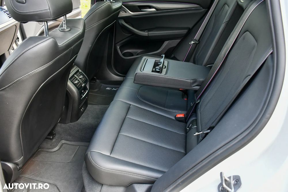 BMW X3 xDrive30i Aut. M Sport - 34