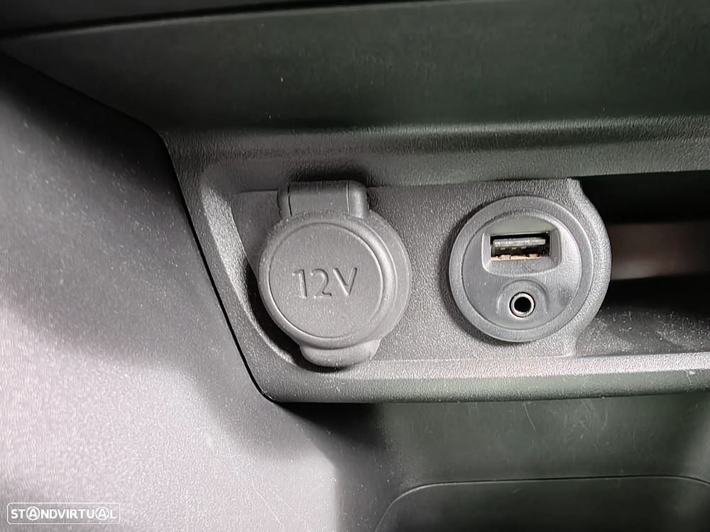 Peugeot 208 1.2 VTi Access - 17