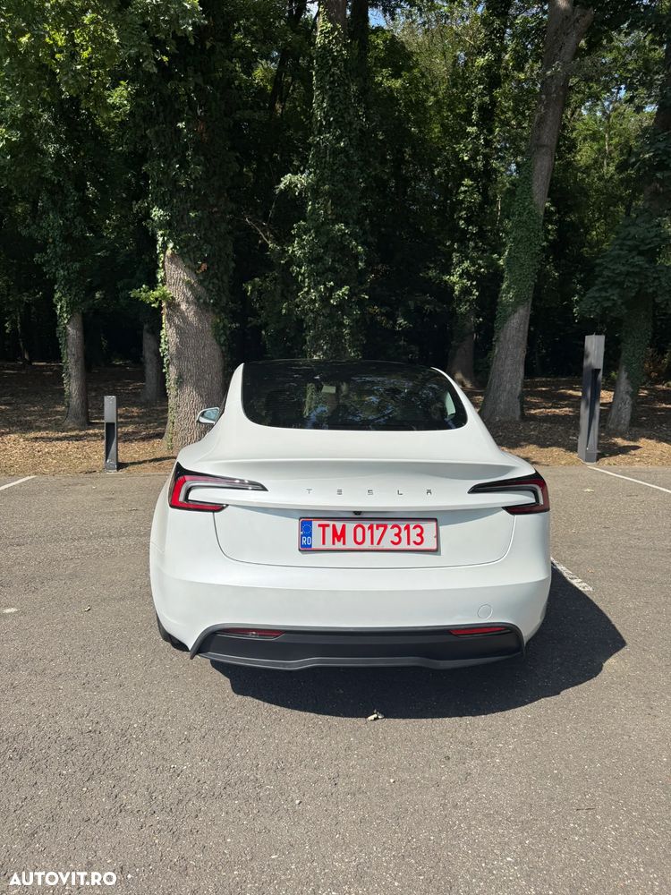 Tesla Model 3 RWD - 6
