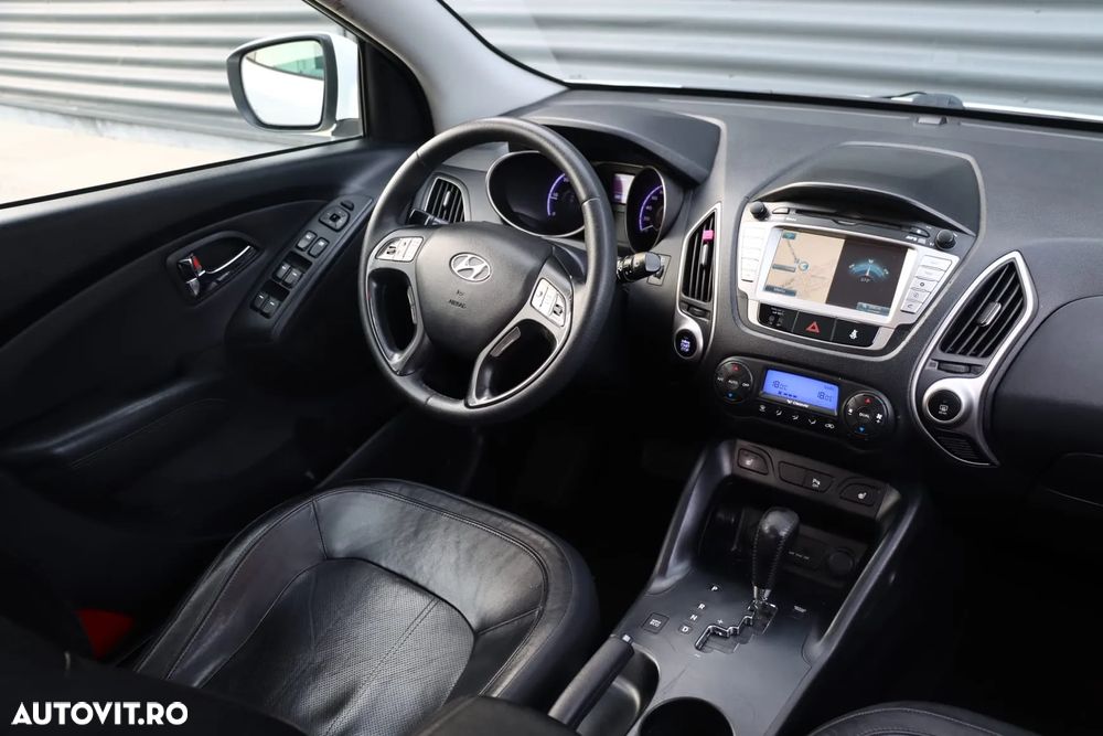 Hyundai ix35 - 12