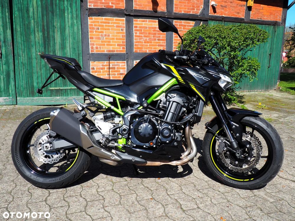Kawasaki Z 900 - 3