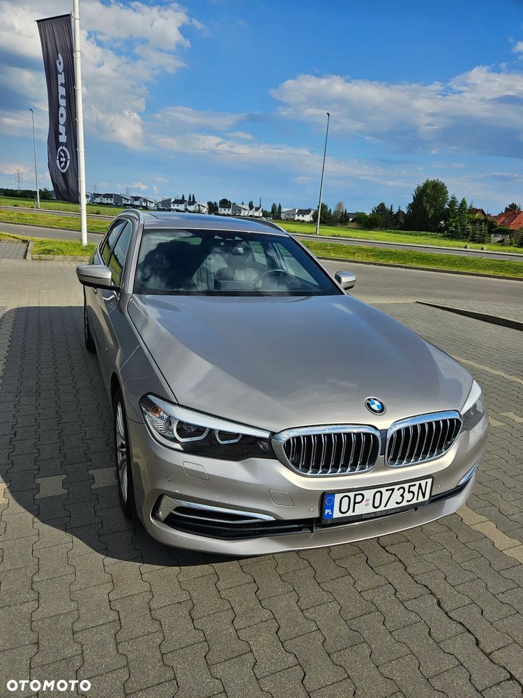 BMW Seria 5 540i xDrive Luxury Line - 1