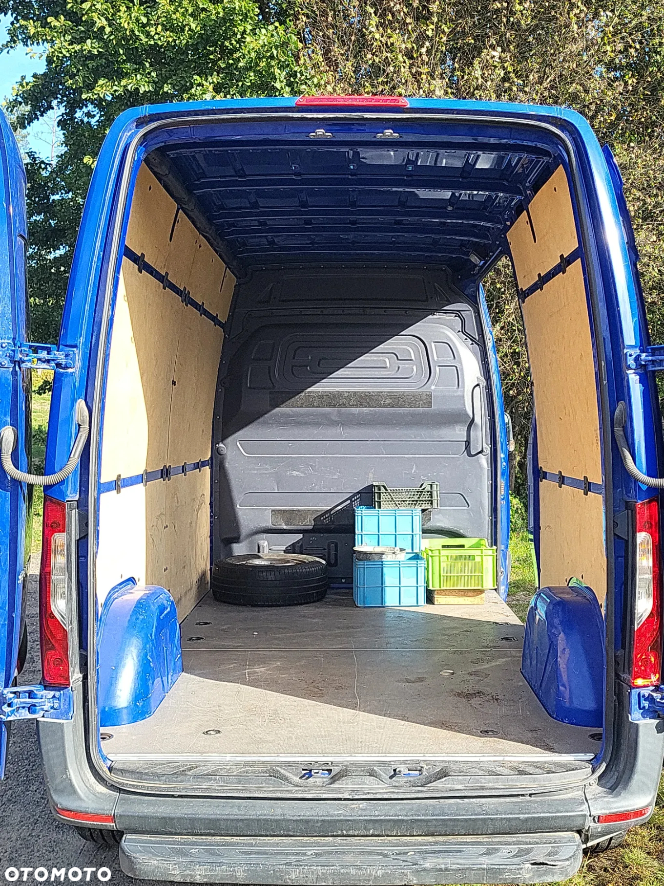 Mercedes-Benz Sprinter - 6