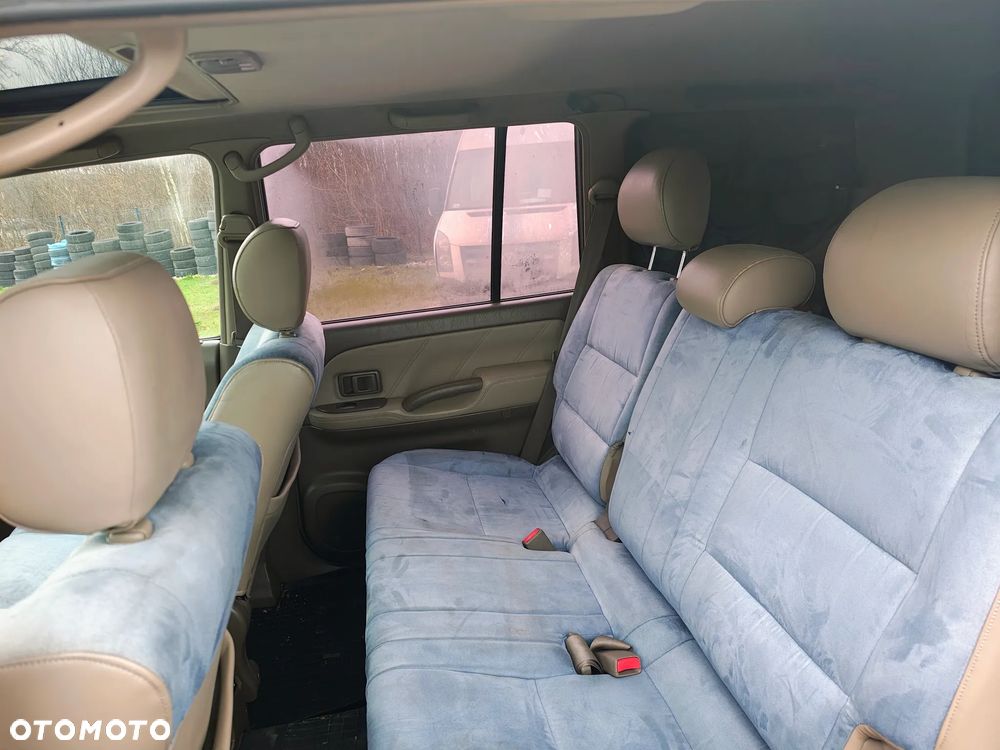 Toyota Land Cruiser - 6