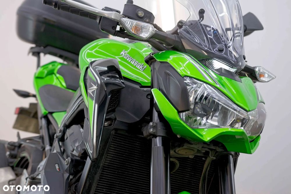 Kawasaki Z 900 - 12