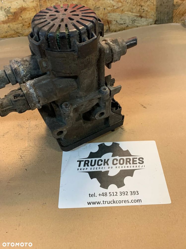 Zawór modulator EBS VOLVO / RENAULT FH13 przód KNORR BREMSE K021203