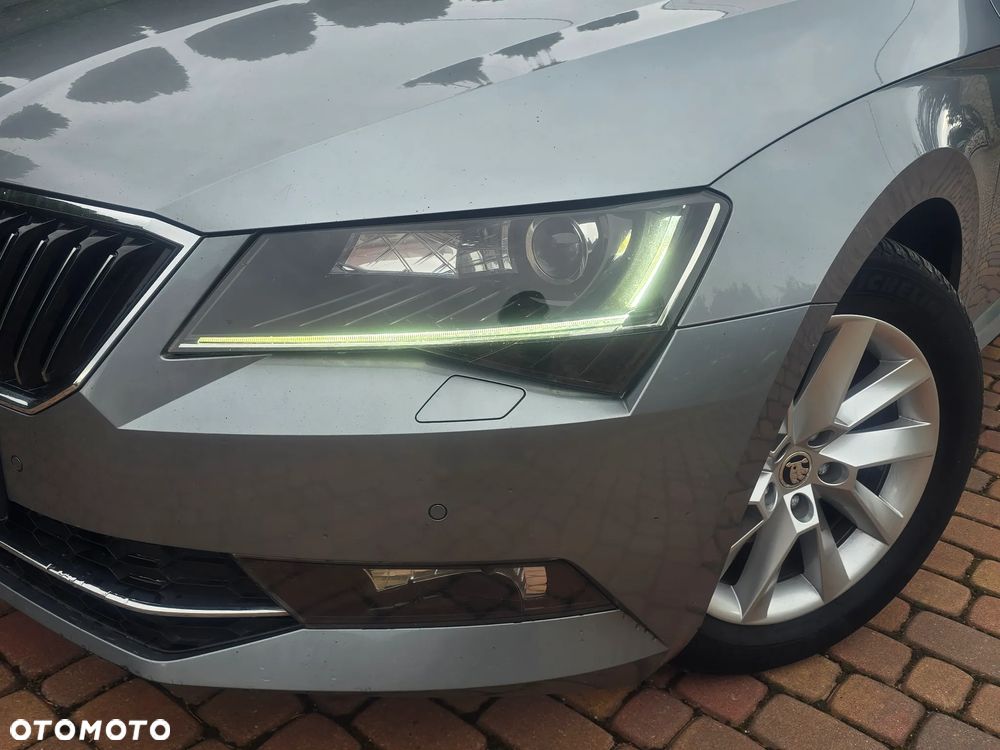 Skoda Superb 1.5 TSI ACT Style DSG - 19