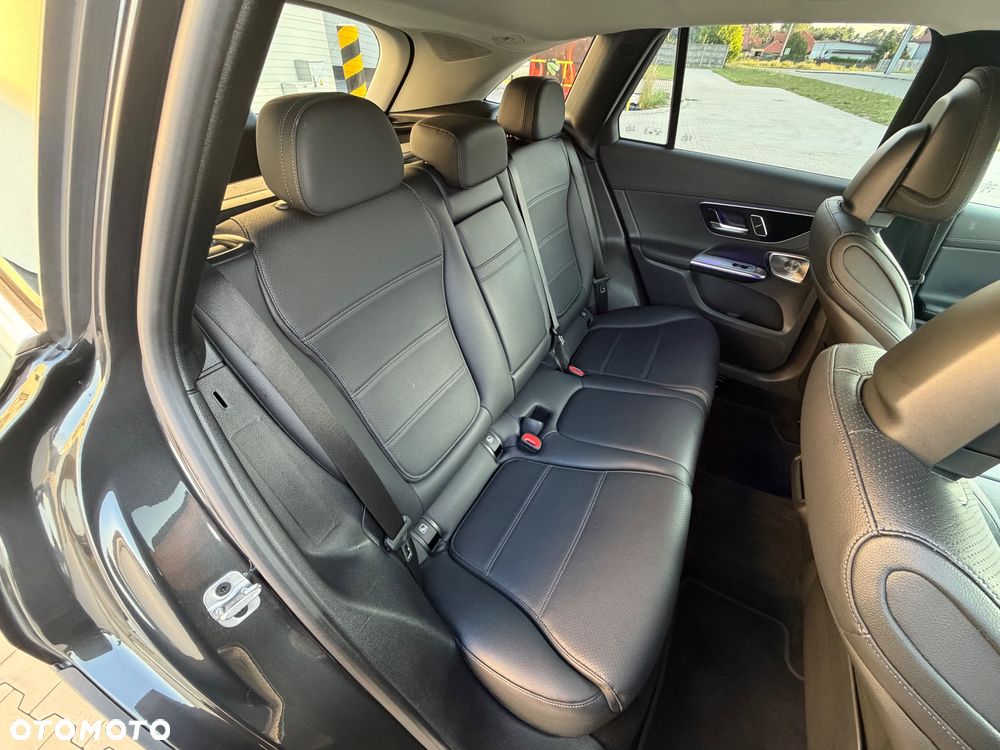 Mercedes-Benz GLC 220 d 4Matic 9G-TRONIC Edition Avantgarde - 21