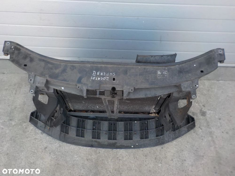 SKODA SUPERB II PAS PRZEDNI WZMOCNIENIE CHŁODNICE WENTYLATORY - 2