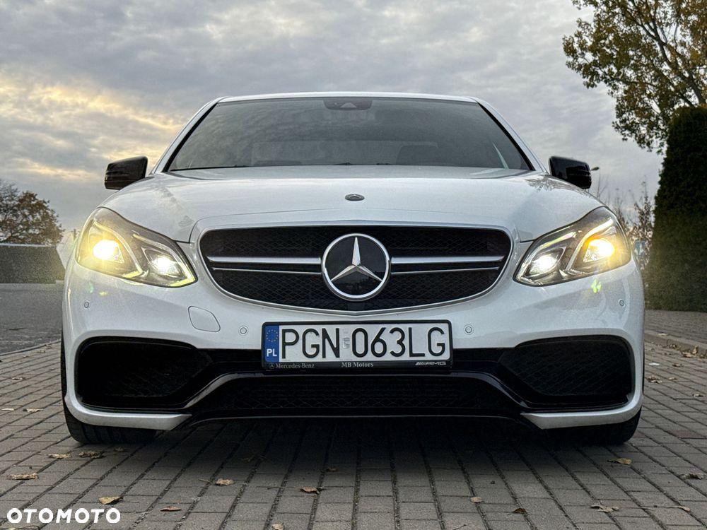 Mercedes-Benz Klasa E - 12