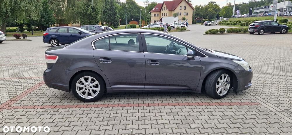 Toyota Avensis 2.0 Sol plus MS - 7