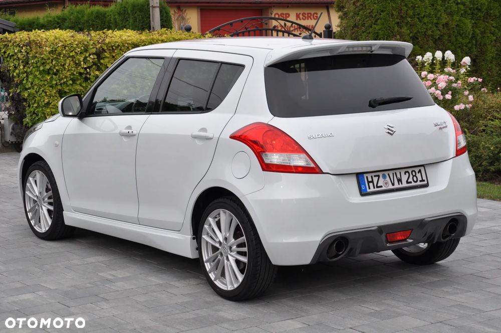 Suzuki Swift 1.6 Sport - 14