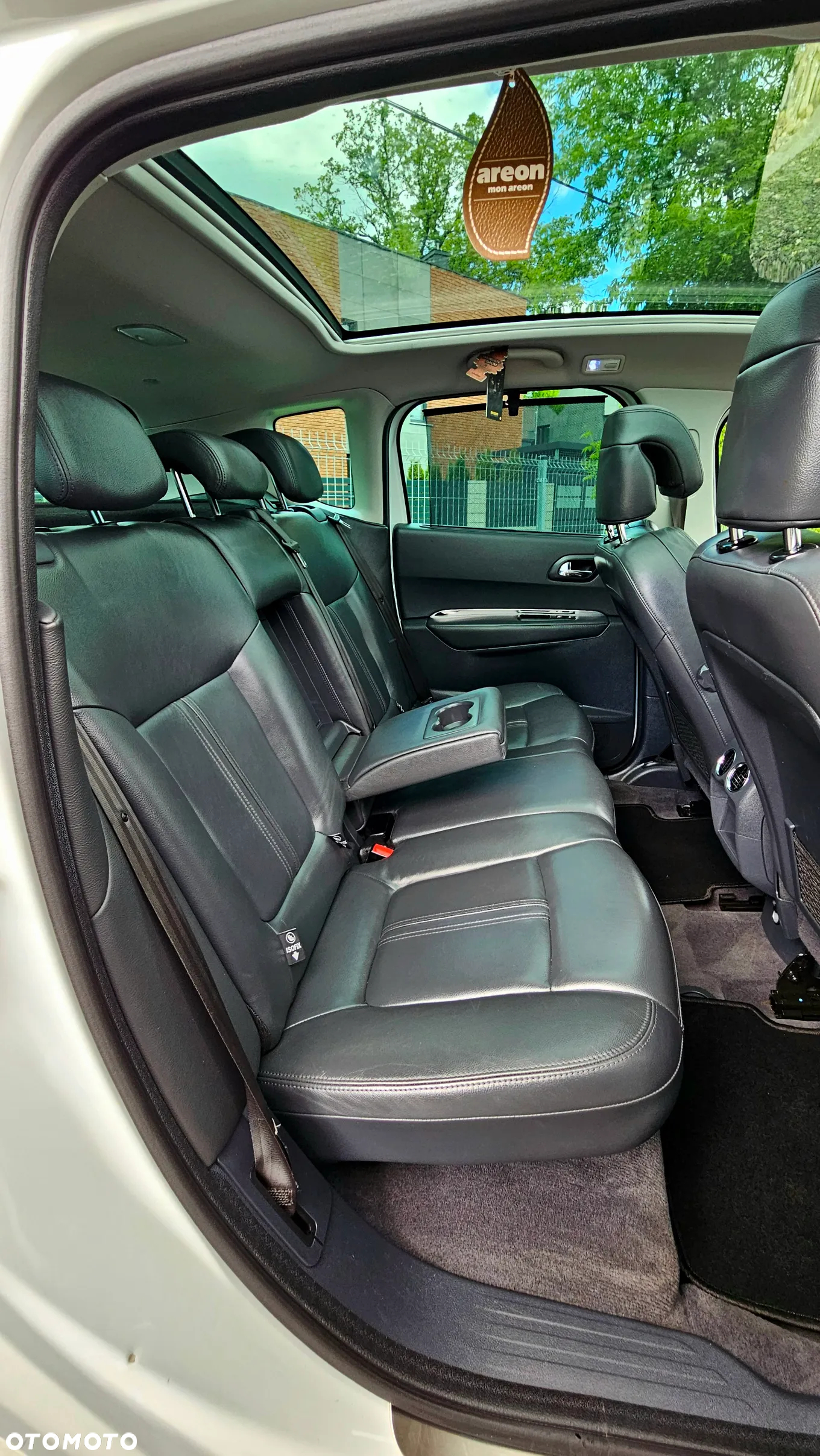 Peugeot 3008 1.6 Allure - 26