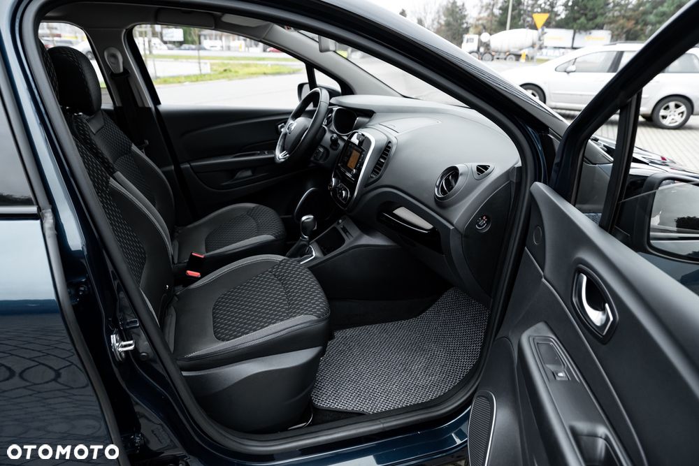 Renault Captur - 21