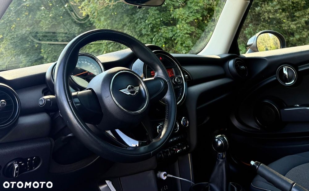 MINI ONE First - 9