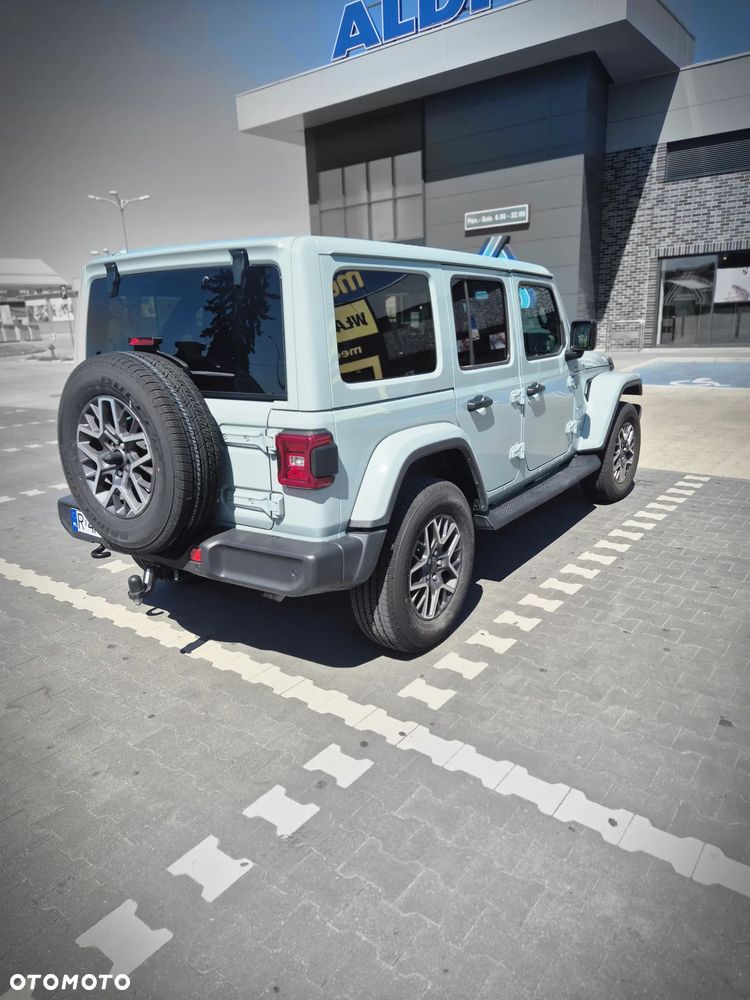 Jeep Wrangler - 20