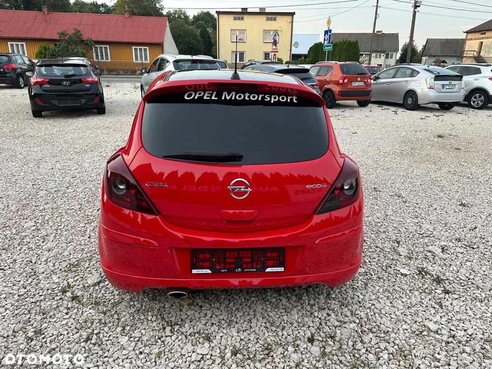 Opel Corsa 1.4 16V Cosmo - 4