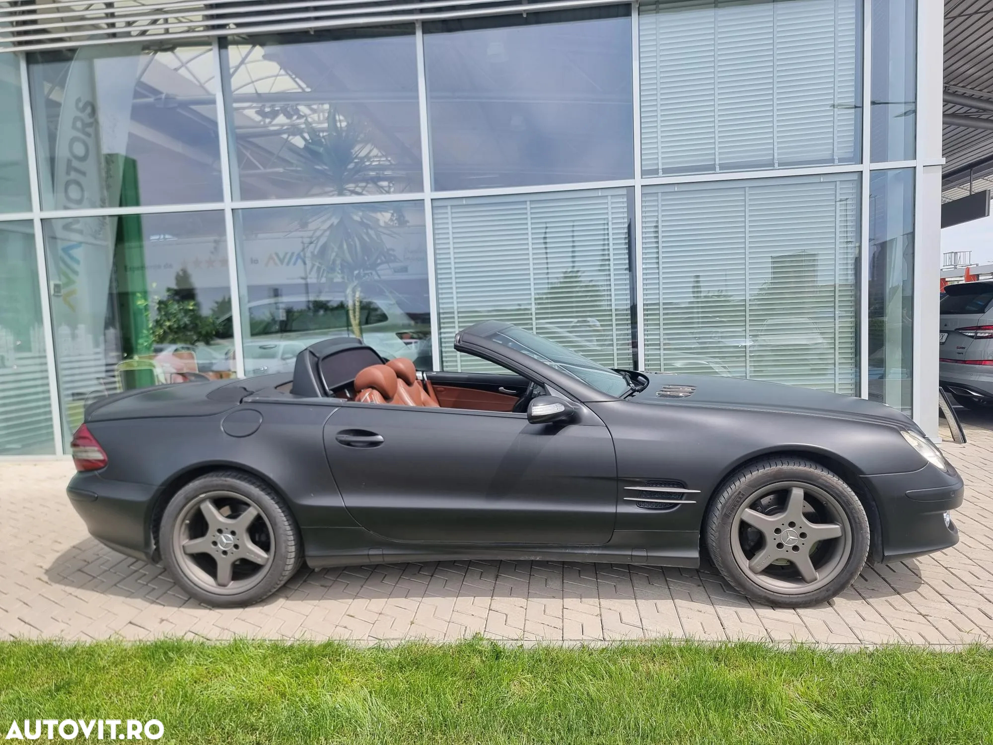 Mercedes-Benz SL 350 Aut - 5