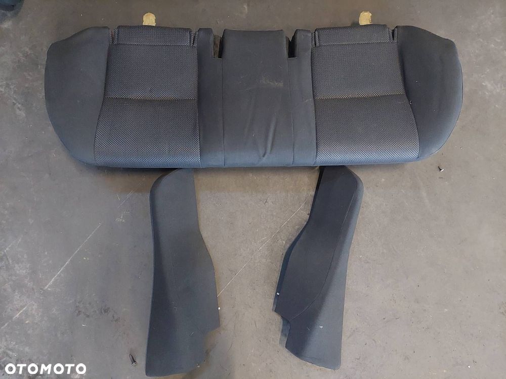 FOTELE KOMPLET LEWY PRAWY KANAPA TYŁ + BOCZKI  TOYOTA AVENSIS T25 - 3