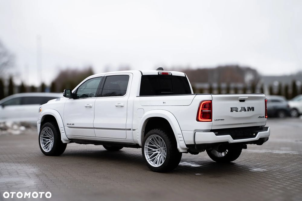 RAM 1500 5.7 Crew Cab Limited - 5