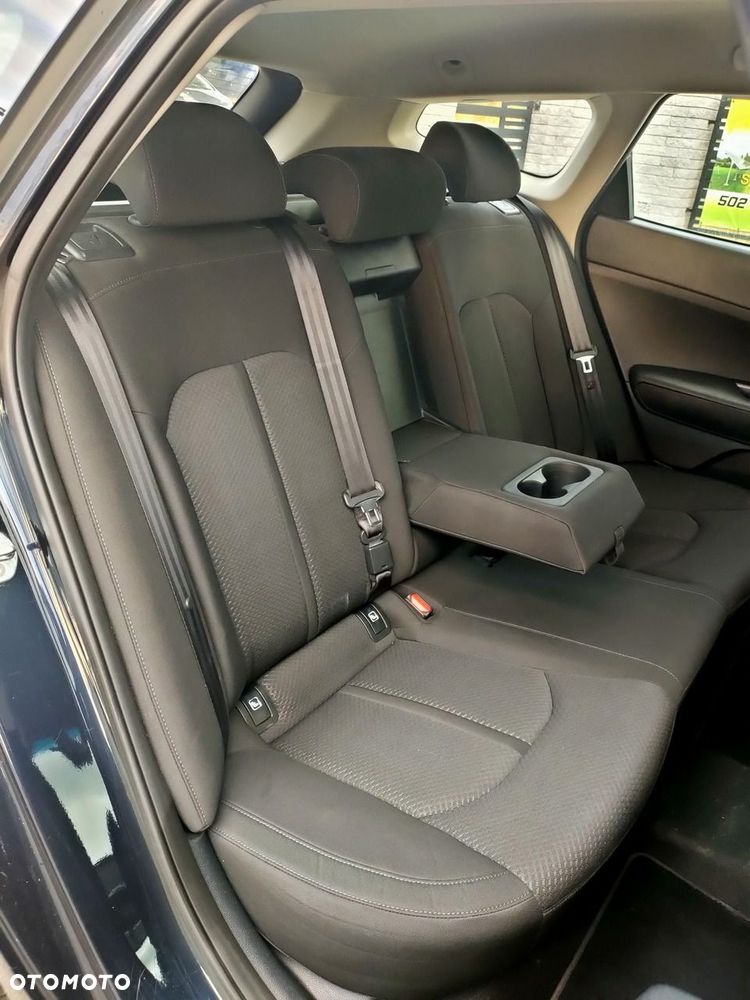 Kia Optima - 17