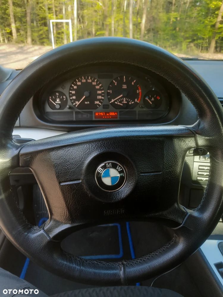 BMW Seria 3 - 14