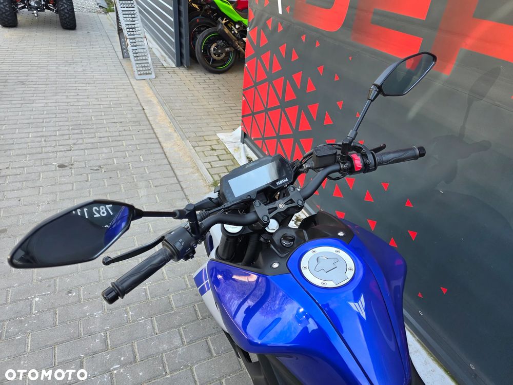 Yamaha MT - 16