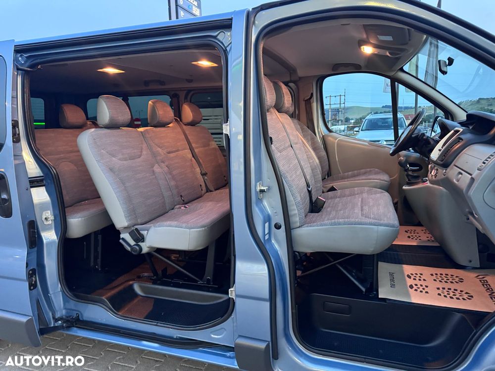 Renault Trafic Grand Passenger L2H1 Authentique - 5