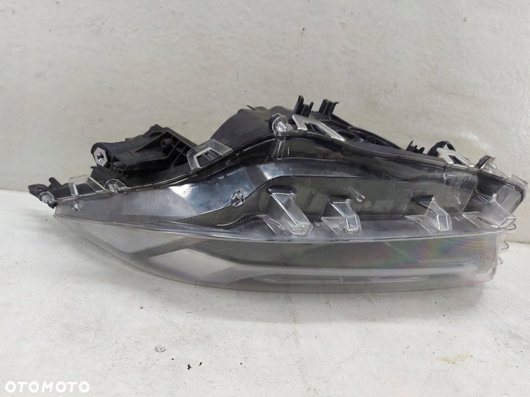 Toyota RAV 4 rav4 (XA50) Lift 21- LED lewa lampa przednia przód reflektor - 9