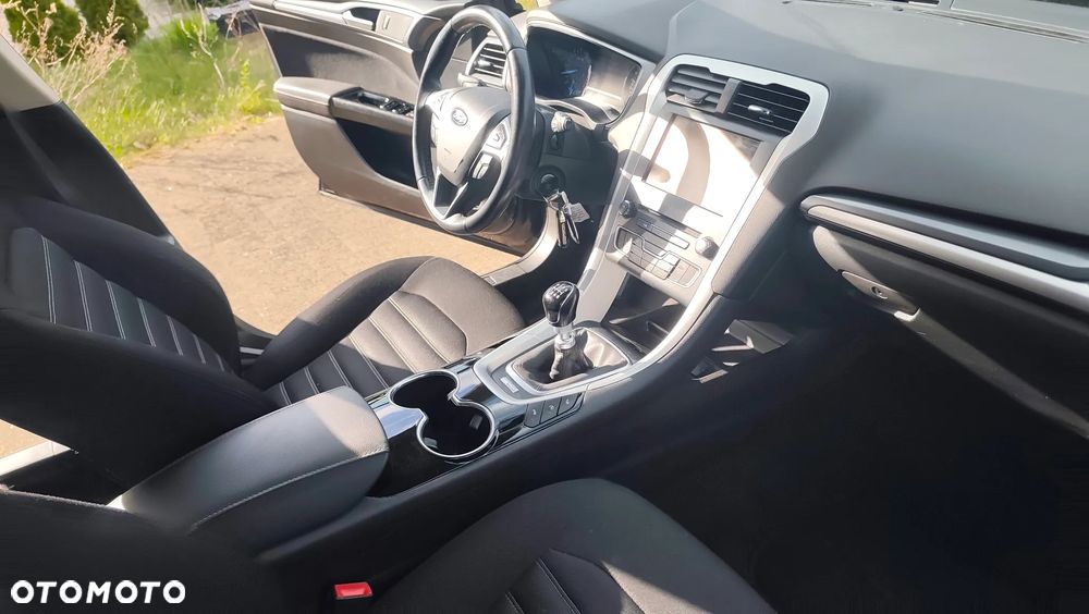 Ford Mondeo 1.5 EcoBoost STart-Stopp Titanium - 32