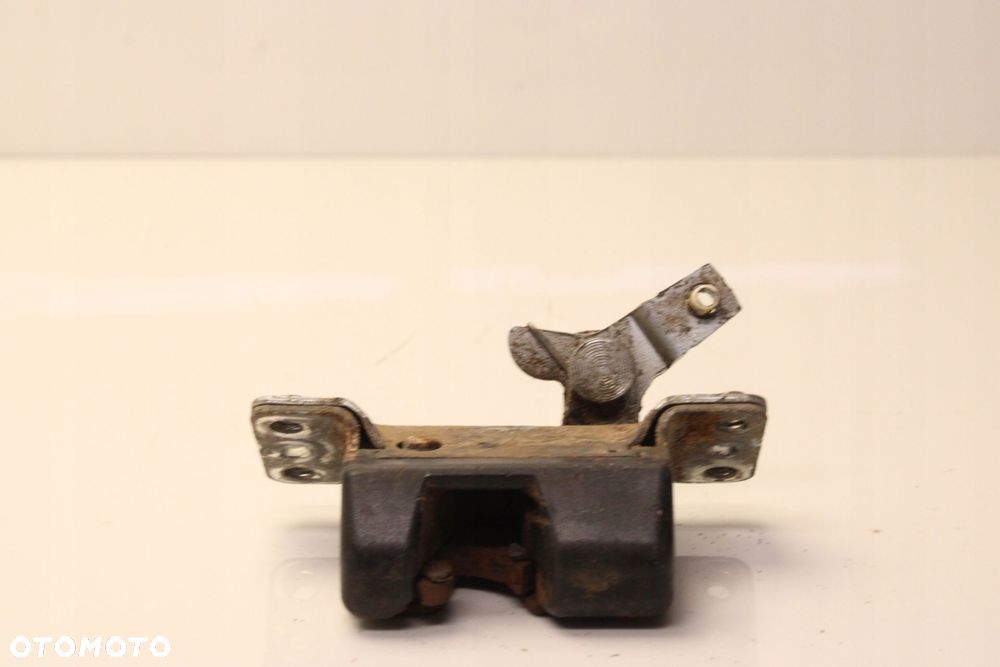 VIVARO TRAFIC PRIMASTAR 01R- ZAMEK KLAPY BAGAŻNIKA TYŁ TYLNY - 4