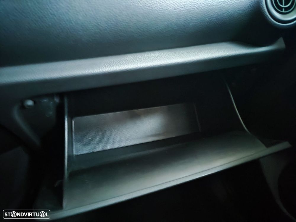 Kia Picanto 1.0 CVVT Urban - 27