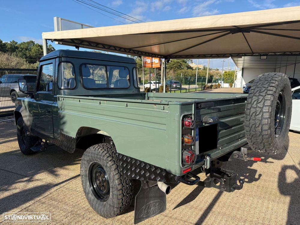 Land Rover Defender - 3