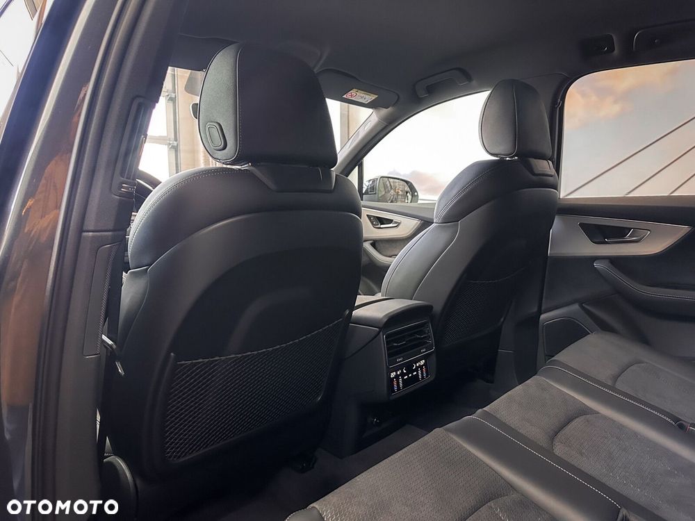 Audi Q7 - 34