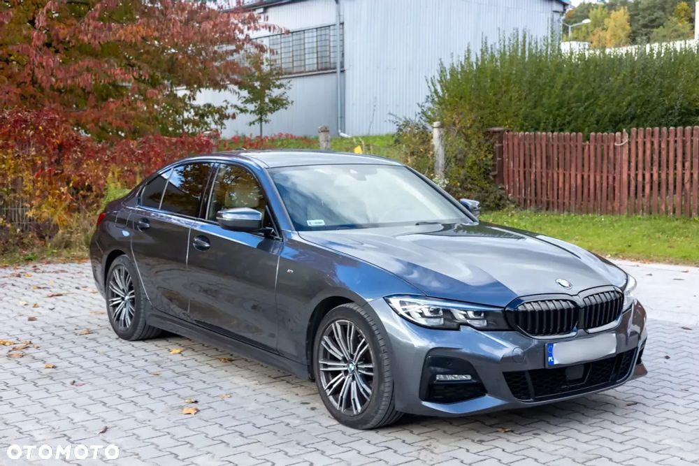 BMW Seria 3 320i xDrive M Sport - 2