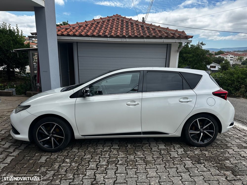 Toyota Auris 1.4 D-4D Comfort+Pack Techno - 12