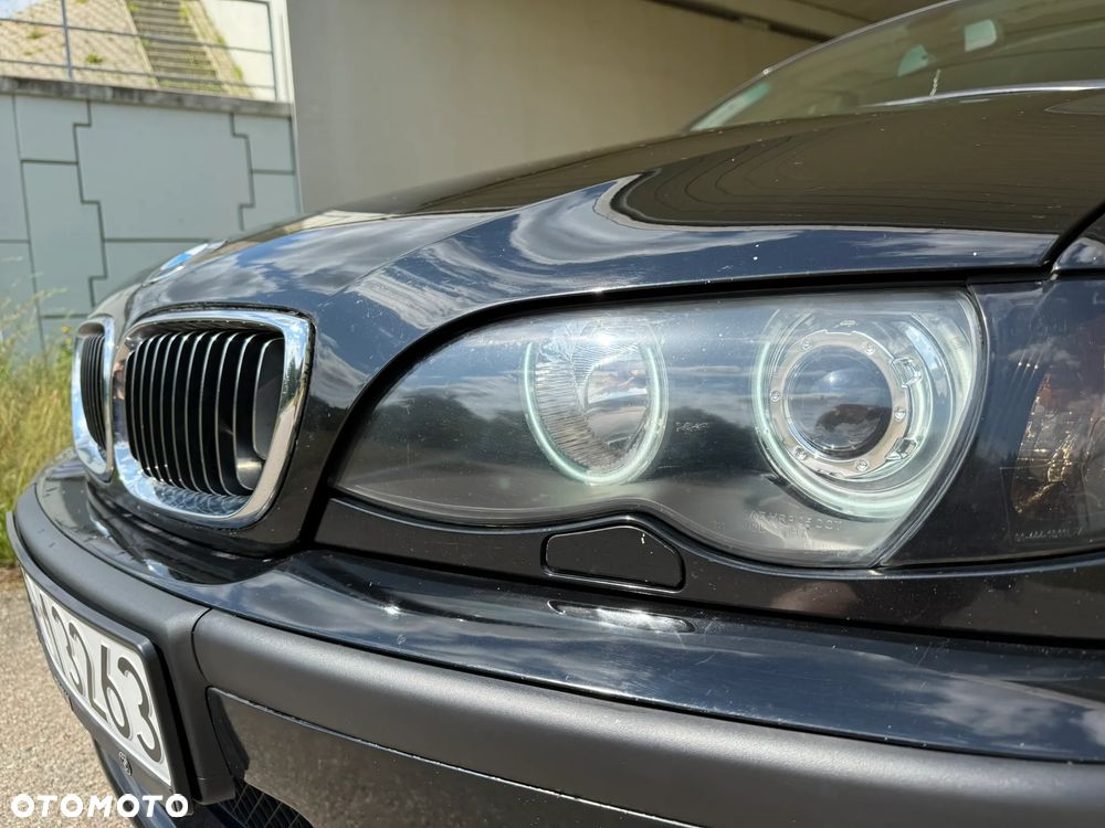 BMW Seria 3 320i - 16