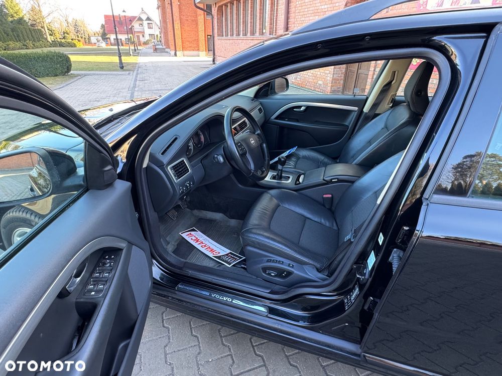 Volvo V70 2.0 - 8