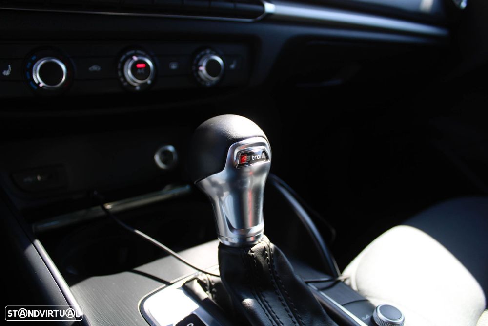 Audi A3 Sportback 30 TFSI S tronic - 41