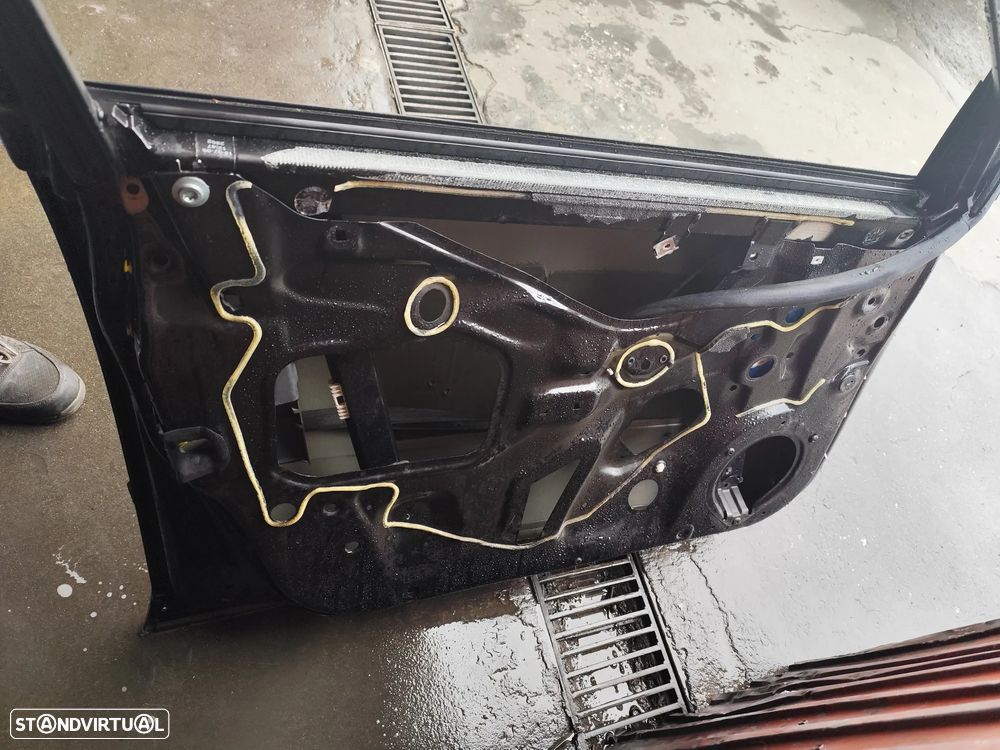 AUDI A4 B7 PORTA FRENTE ESQUERDA - PF394 - 4