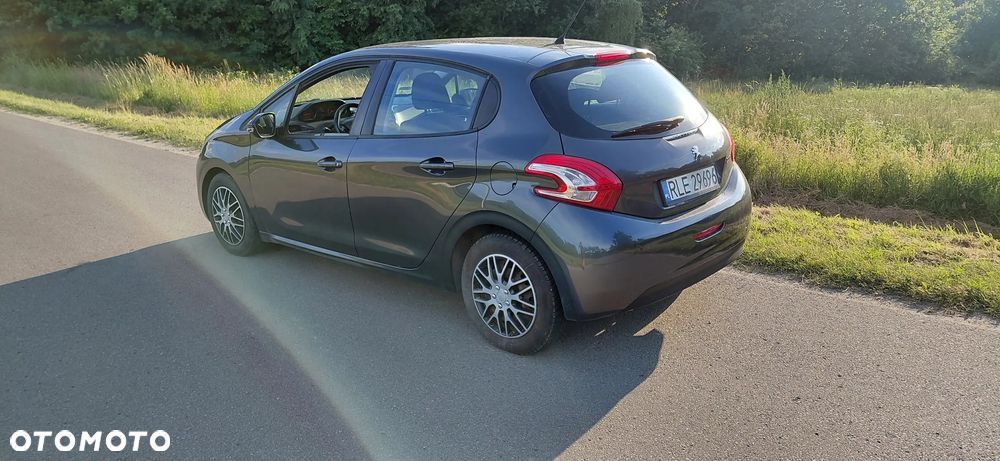 Peugeot 208 1.4 VTi Active - 5