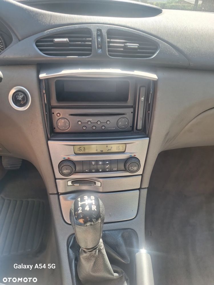 Renault Laguna 1.8 Alize - 11