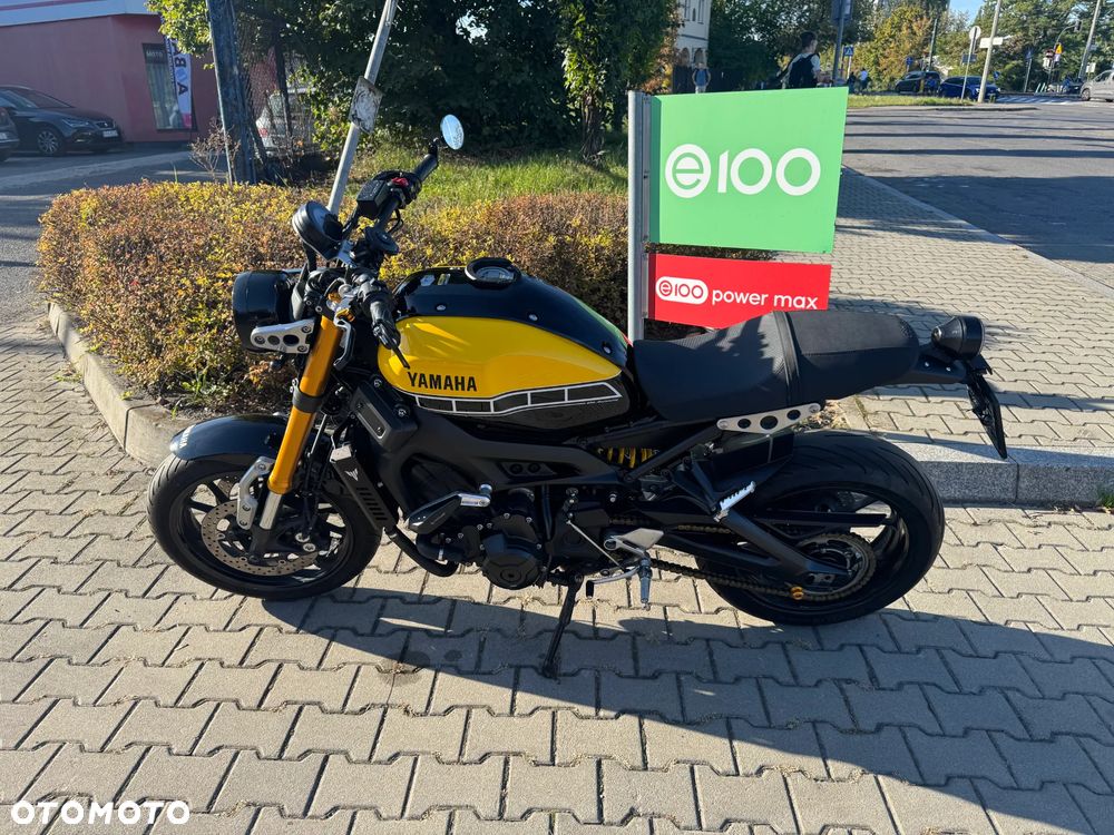 Yamaha XSR - 20