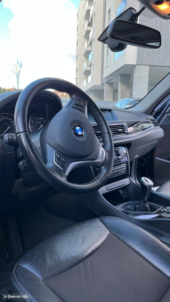 BMW X1 sDrive18i xLine - 9