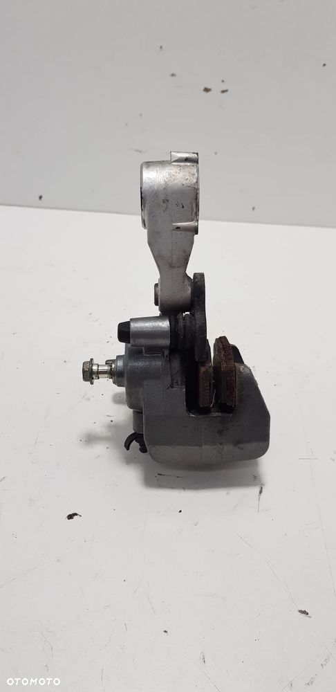 Kawasaki ZZR 600 Tylny Zacisk Hamulcowy - 4