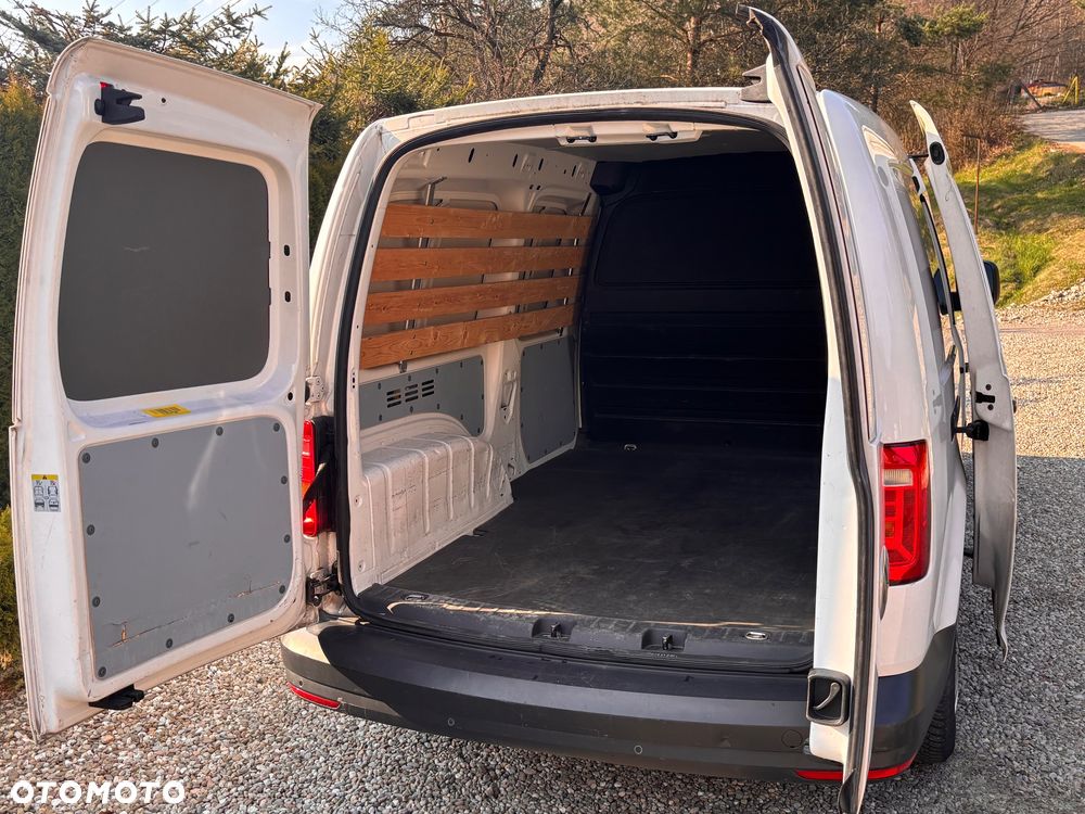 Volkswagen Caddy maxi - 13