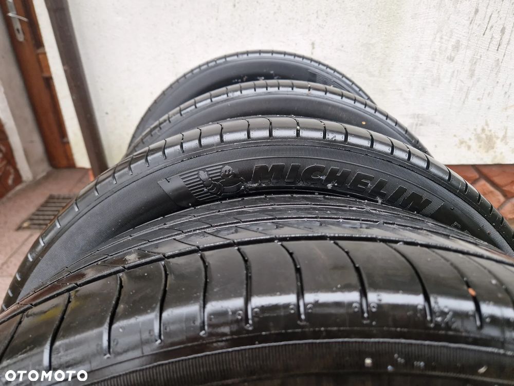 Opel Felgi Opony 215/55 R18 - 2